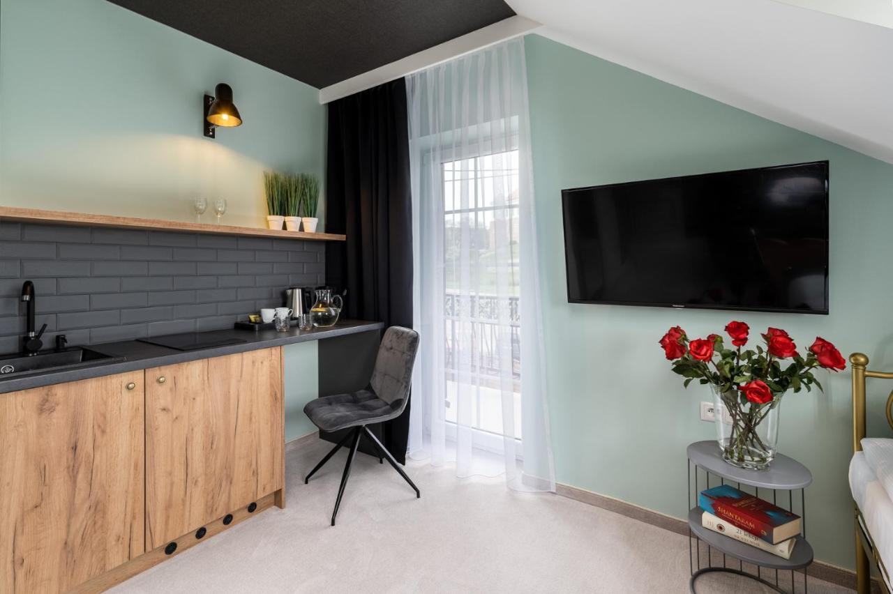 Zamkowe Apartamenty サンドミエシュ エクステリア 写真